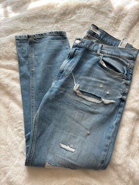 ZARA Light Blue Distressed Men’s Jeans